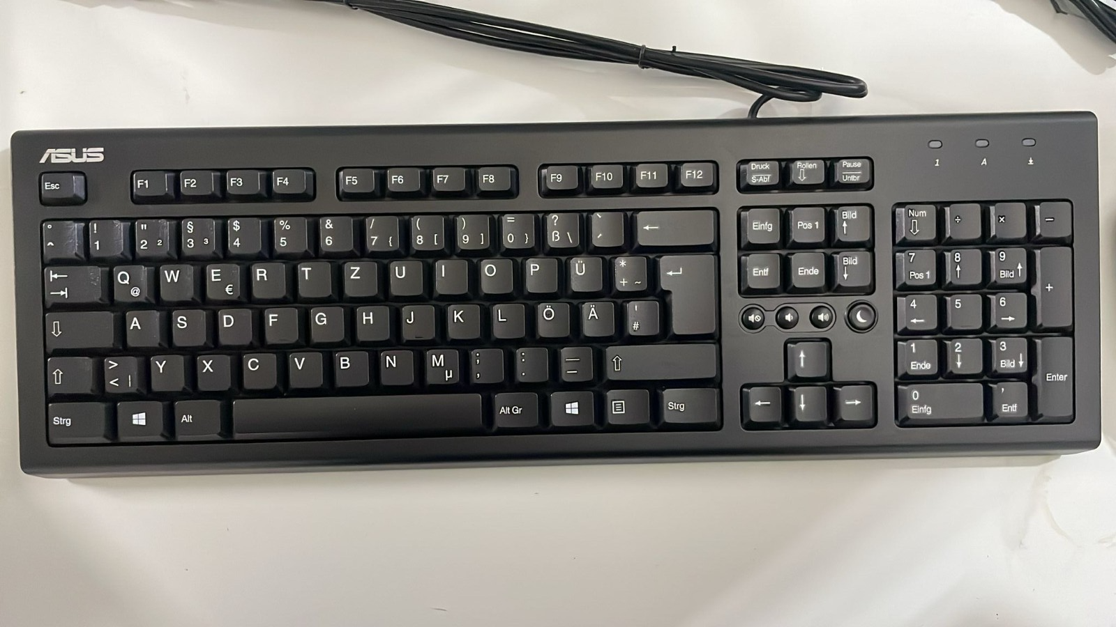 ASUS U2000 Tastatur Maus Set kabelgebunden langlebig Multimedia Hotkeys Deutsch