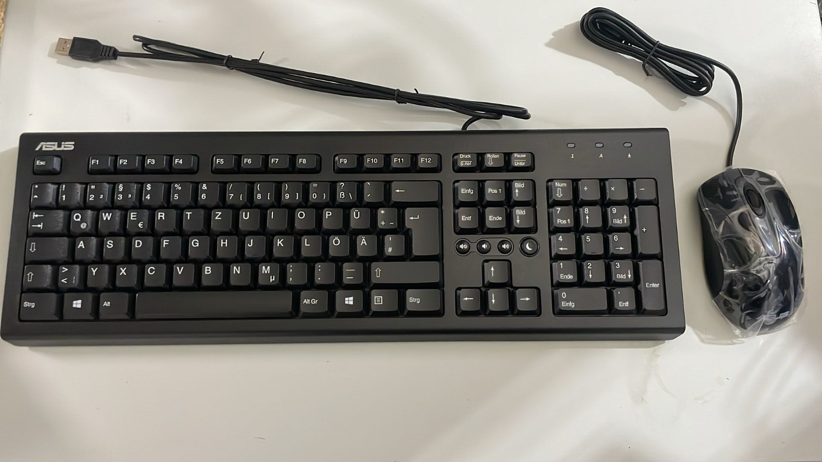 ASUS U2000 Tastatur Maus Set kabelgebunden langlebig Multimedia Hotkeys Deutsch